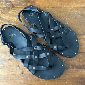 Beek Merlin black studded ankle strap sandals ladies size 9